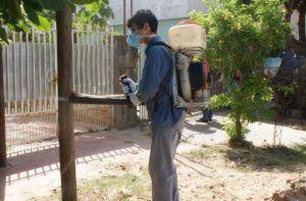 Acciones preventivas contra el dengue acent�a accionar con educaci�n vecinal