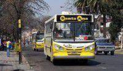 Controles por quejas ante falta de vuelto y colectivos sucios