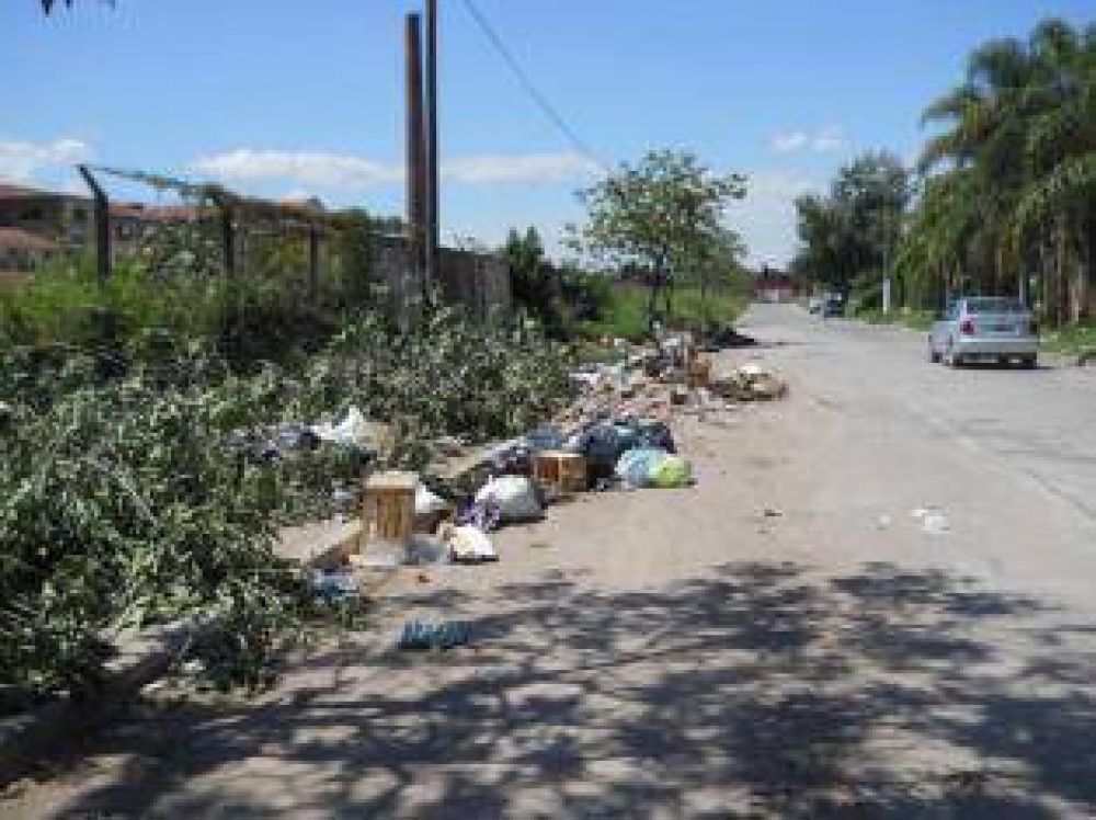 El basural renaci� en poco m�s de 24 horas