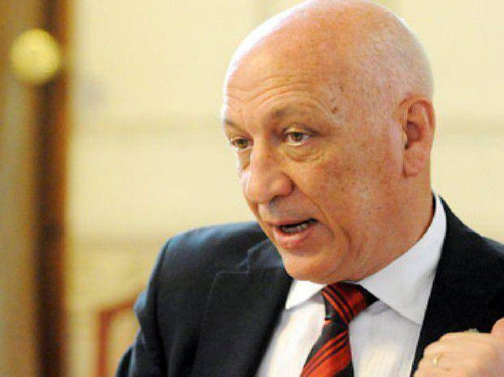 Bonfatti: "Pedir una cifra es f�cil, pero despu�s hay que pagarla"