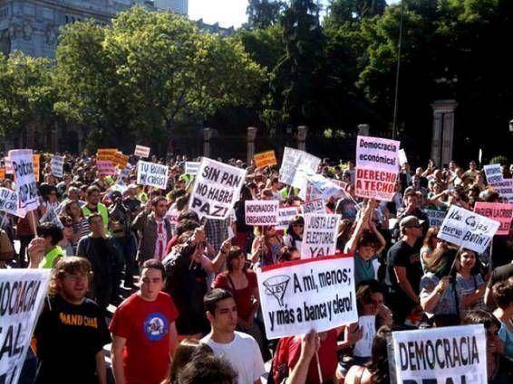 Duro r�cord espa�ol: 2.000 despidos por d�a, el a�o pasado