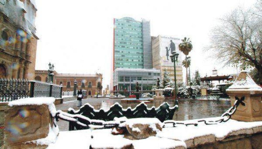 M�xico: una inusual nevada dej� al menos ocho muertos