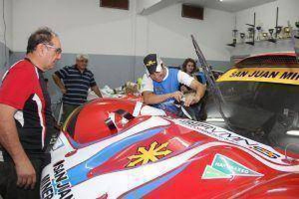 Los Sisterna consiguieron el visto bueno en la verificaci�n t�cnica 