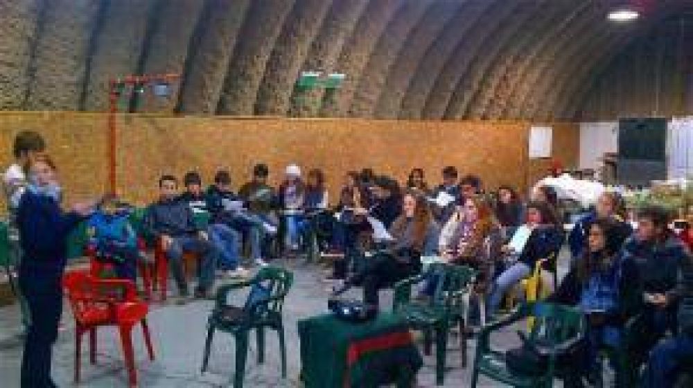 Taller de l�deres para j�venes de 13 a 18 a�os  