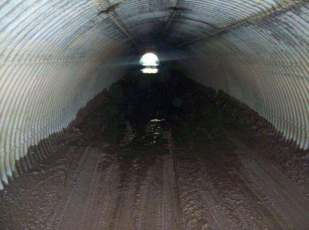 Articulan la reparaci�n del t�nel que une el Camino Vecinal con las Instituciones del Sector del Delta