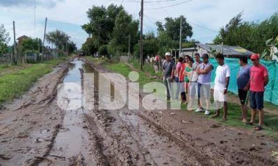 Vecinos del barrio Agustoni piden mejoras en las calles