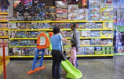 Para garantizar la seguridad de los juguetes, Defensa del Consumidor inpeccion� jugueter�as