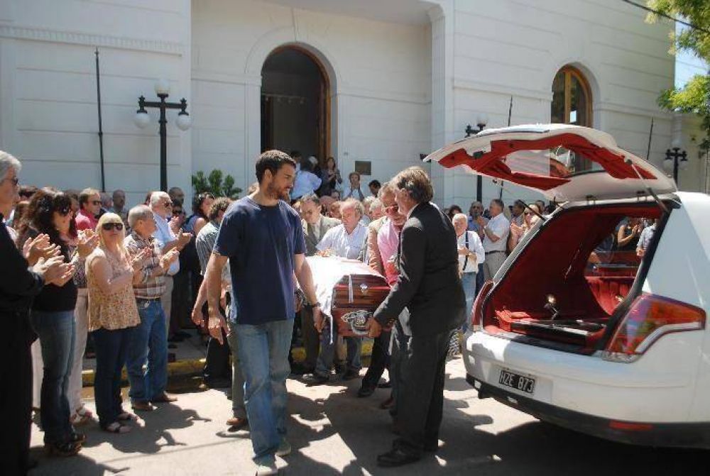 Muri� el intendente de Viedma, Jorge Ferreira 