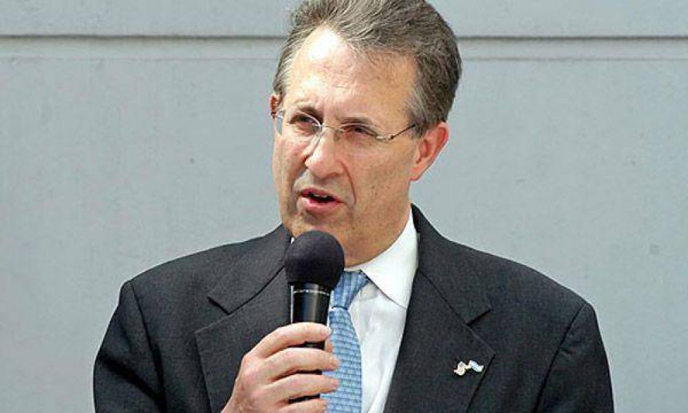 Las banderas norteamericanas y espa�olas ondear�n a media asta