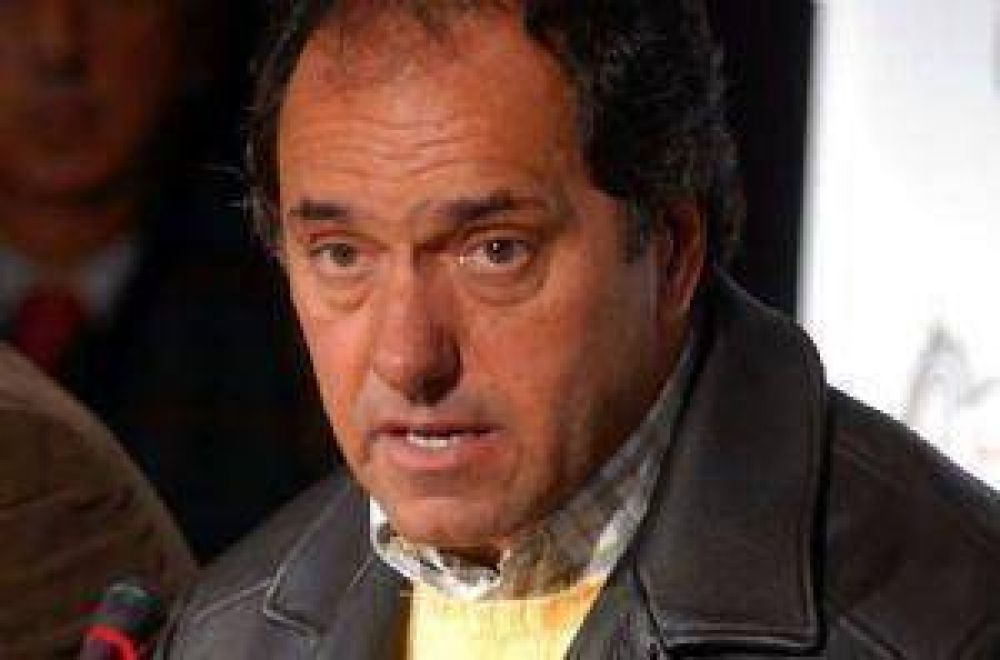 Scioli hace crujir al PJ mendocino 