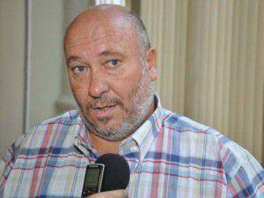 El flamante titular de la Cooperativa de Tabacaleros se reuni� con el titular del Ejecutivo provincial