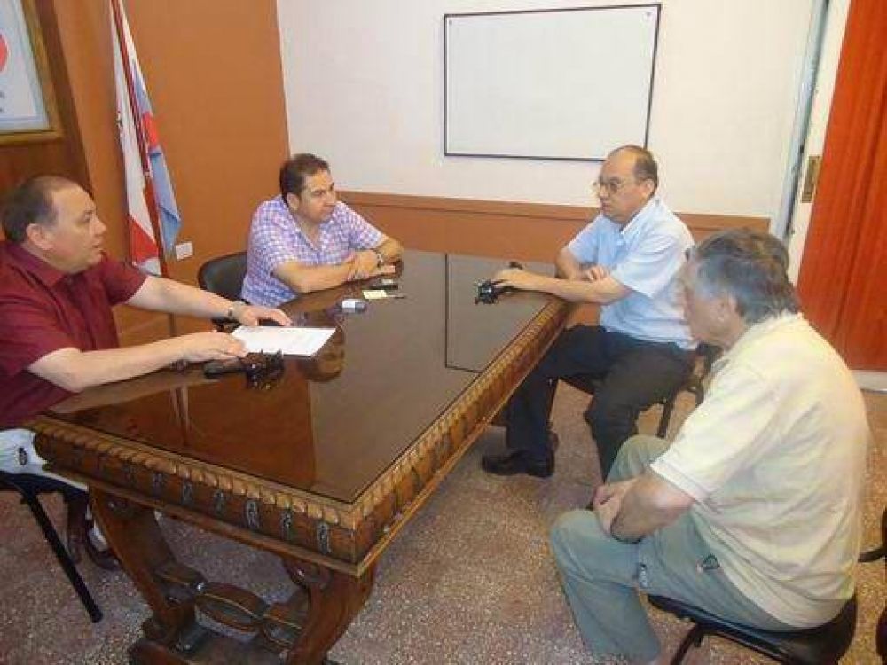 Educaci�n y la URCi implementar�n programa de Ajedrez Educativo 