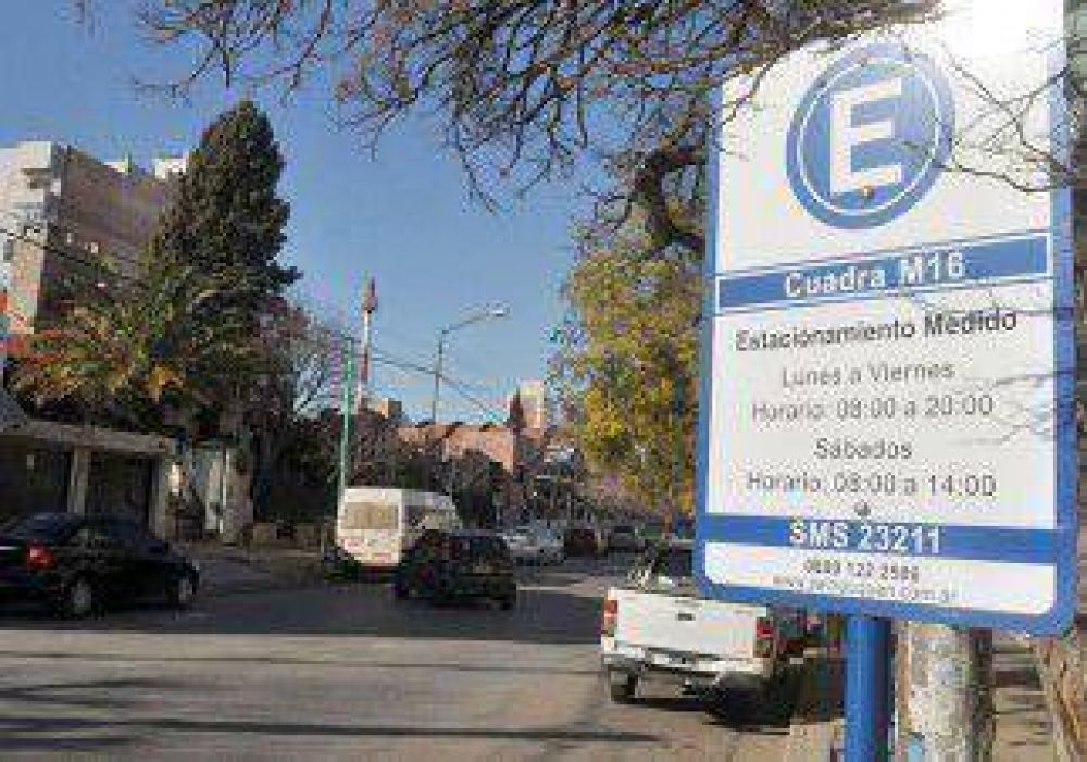 En cinco meses, el estacionamiento medido super� los 30.000 usuarios  