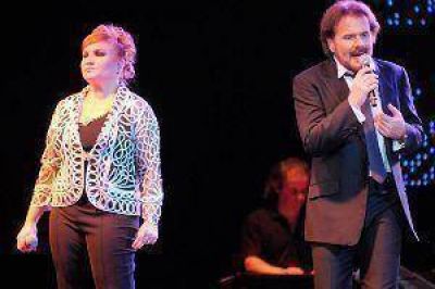 Pimpinela llevar� sus cl�sicos al Festival de la Canci�n en Sumampa