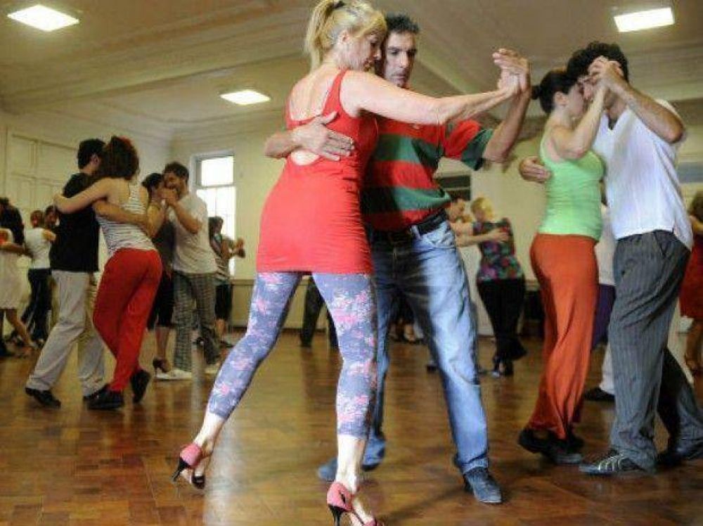 Taco y revoleo: el Rosario Tango Festival inund� con su ritmo la sala Lavard�n