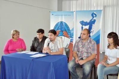 Lanzaron oficialmente preparativos para los �Carnavales caletenses 2013� 