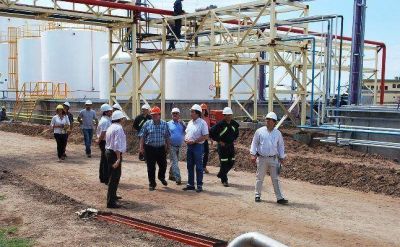 Funcionarios piquenses visitaron la planta de biodiesel Pampa Bio 