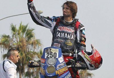 Marcos Patronelli gan� la etapa y lidera el Dakar 