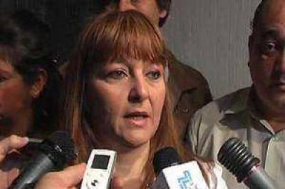 Reacci�n de Atech, que ahora vuelve a advertir que peligra el inicio del ciclo lectivo 