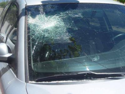 Autopista: volvi� la banda de las buj�as