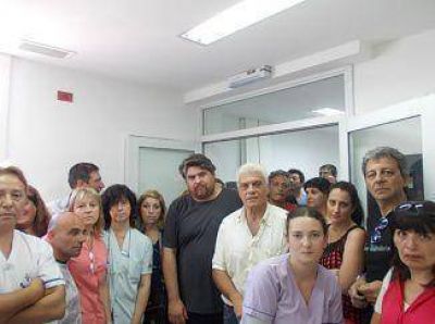 Paro, estado de alerta y movilizaci�n en el Hospital de Quilmes