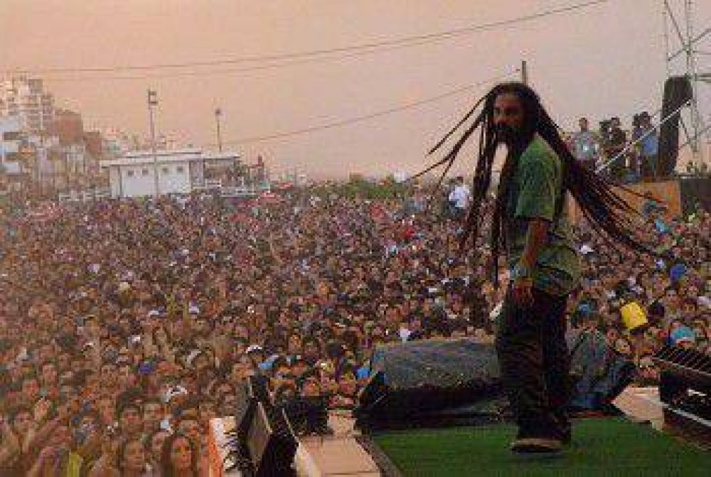 Quince mil personas vibraron con �Dread Mar I� en la playa de Villa Gesell
