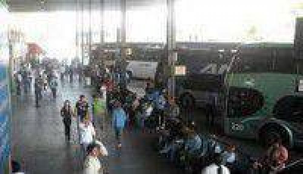 De Jujuy al resto del pa�s en colectivos de larga distancia se viaja un 32,5% mas caro 