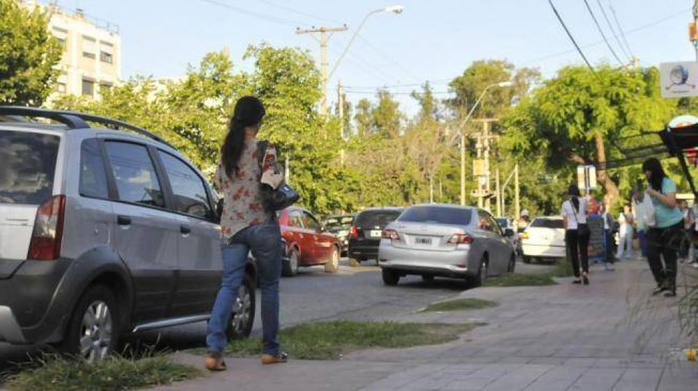 Otro barrio que deja de ser residencial