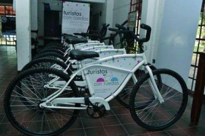 El 70% de los que ocupan las bicis de "Turismo con ruedas" son correntinos
