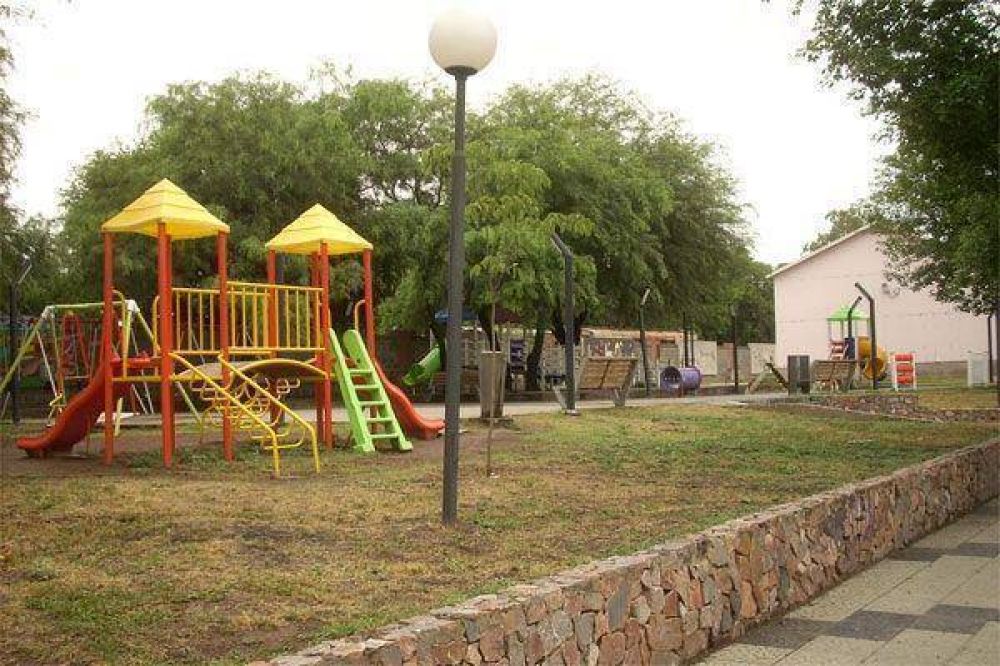 Asaltan a mujer de R�o Grande en Fr�as y le colocan un cuchillo en el cuello