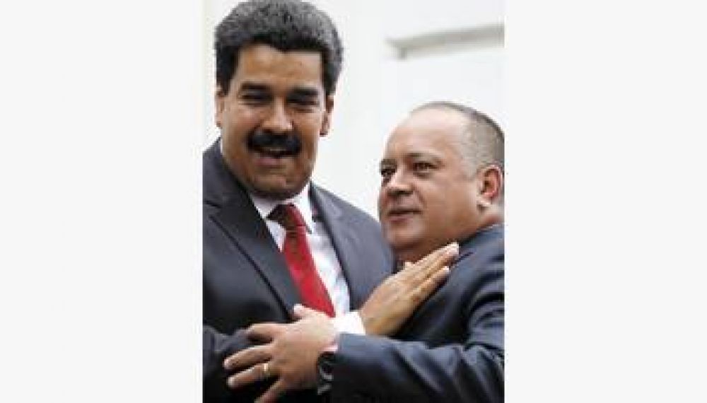 La oposici�n denuncia fuertes peleas en el oficialismo por la sucesi�n de Ch�vez