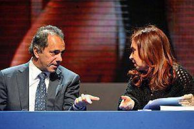 Tras la queja de Cristina, Scioli revel� cu�ntos d�lares tiene