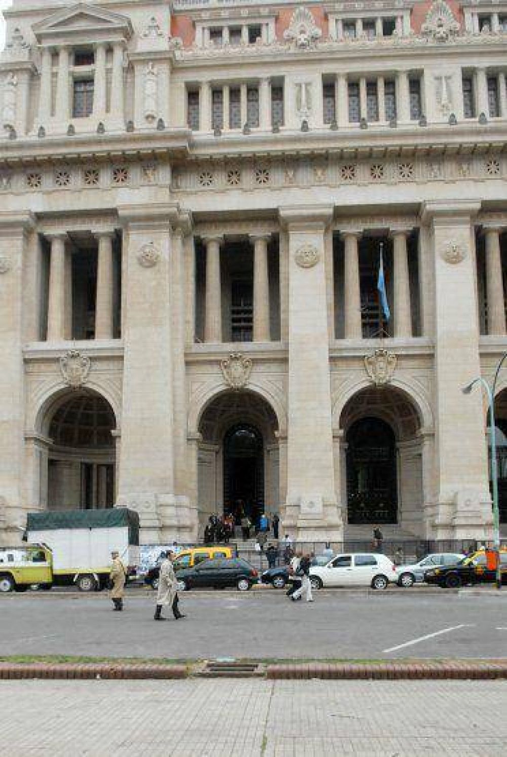 Se acortan los plazos para la definici�n de la C�mara