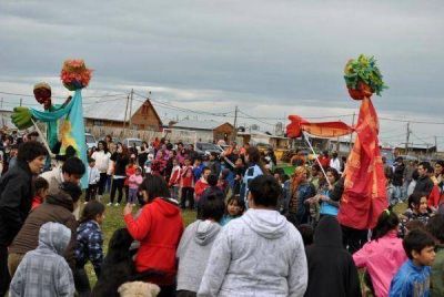 El municipio moviliz� m�s de 600 chicos en los asentamientos de la Margen Sur