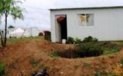 Unas veinte familias ocupan un predio en La Tablada 