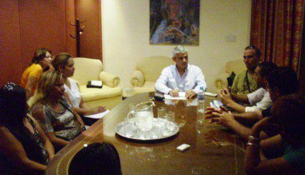 El vicegobernador Jorge D�az se reuni� con comparsas en la ciudad de Villa Mercedes