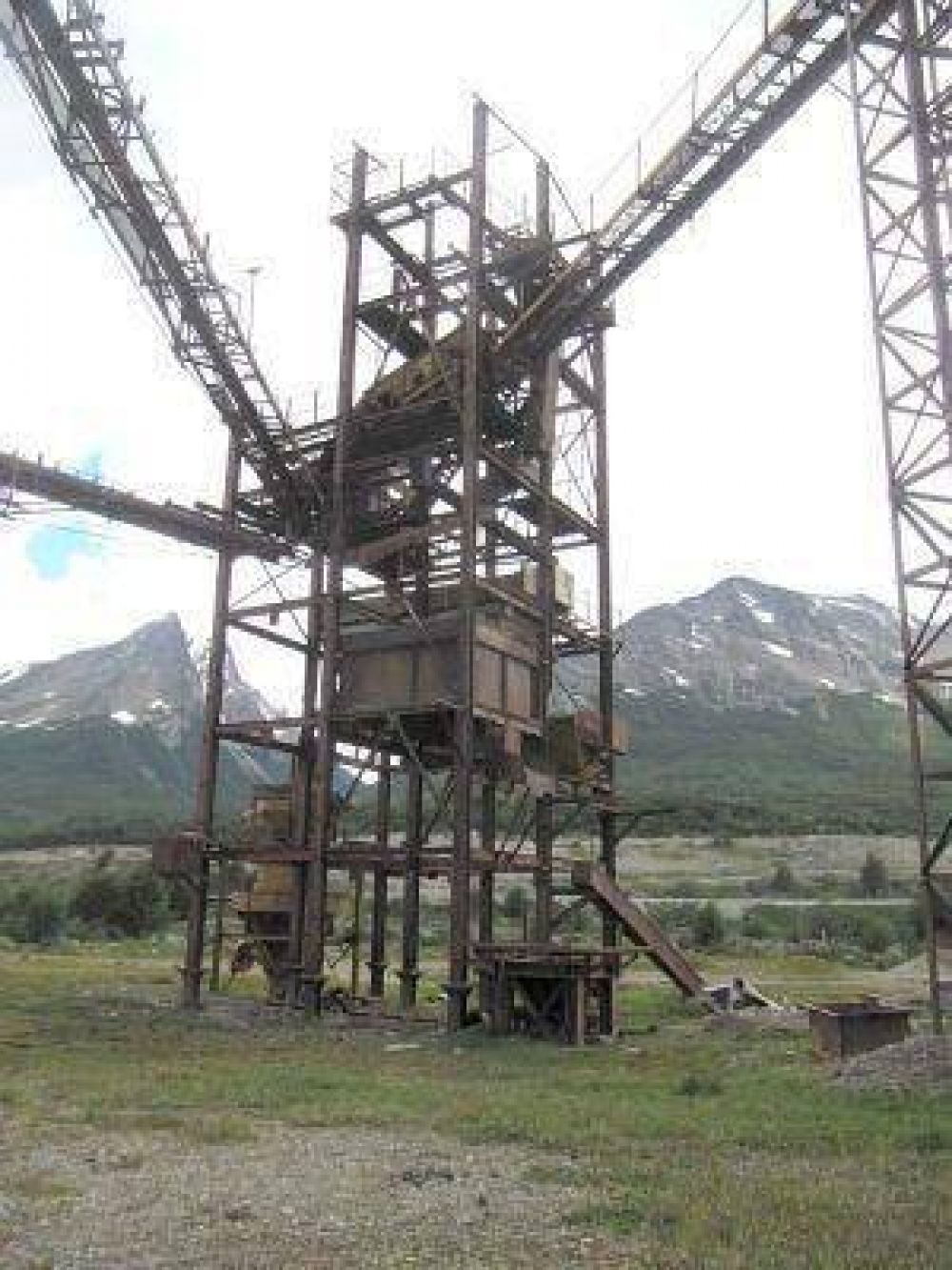 Reducir�n a chatarra la hist�rica cantera del Monte Susana