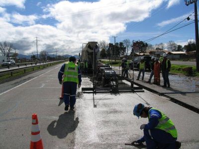 Comienzan las obras de repavimentaci�n en H�roes de Malvinas y la reconstrucci�n de Caseros y Pringles