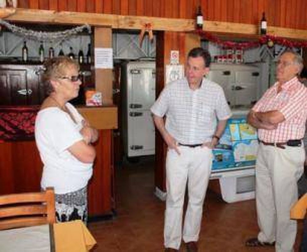 Rovira Bosch recorri� los nuevos emprendimientos hoteleros de El C�ndor 