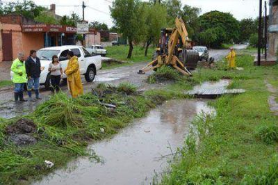 Resistencia: Calles anegadas y barrios inundados por la lluvia	