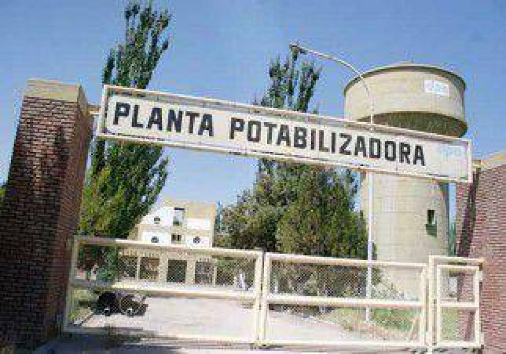 "Ya se super� la producci�n de agua"  