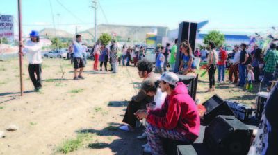 Otro cruce de Mars� con los artistas 