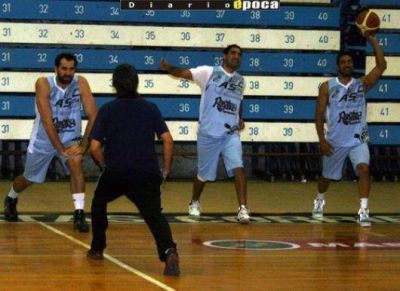 Regatas visita hoy a Argentino en un inicio de a�o con pol�micas 