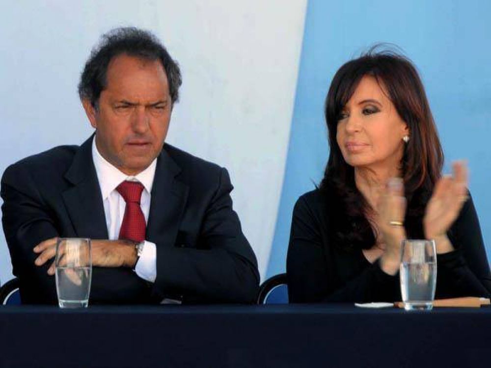El Gobernador Scioli aclar� que posee u$s200.000