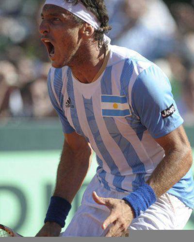 Alarma: M�naco se baj� de un torneo y hay preocupaci�n