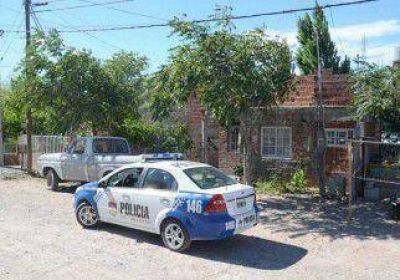 Lo acribillaron a balazos en su casa y creen que fue un ajuste por drogas  