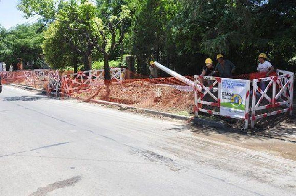 Unos 6000 vecinos de Ituzaing� ya pueden conectarse a las cloacas