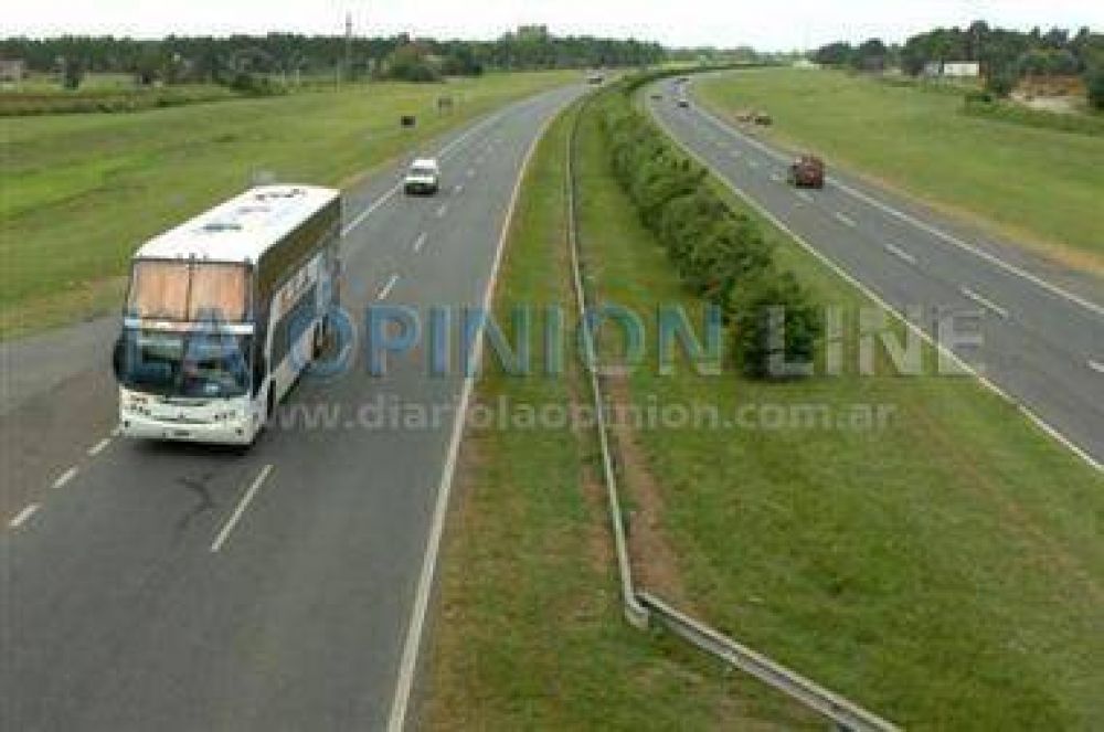 Trabajadores de la Autopista Santa Fe-Rosario, de paro 