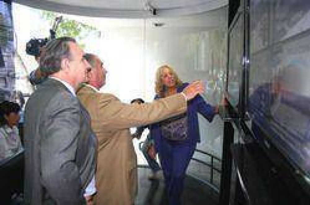 Autoridades recorrieron las instalaciones del Centro de Monitoreo P�blico Urbano