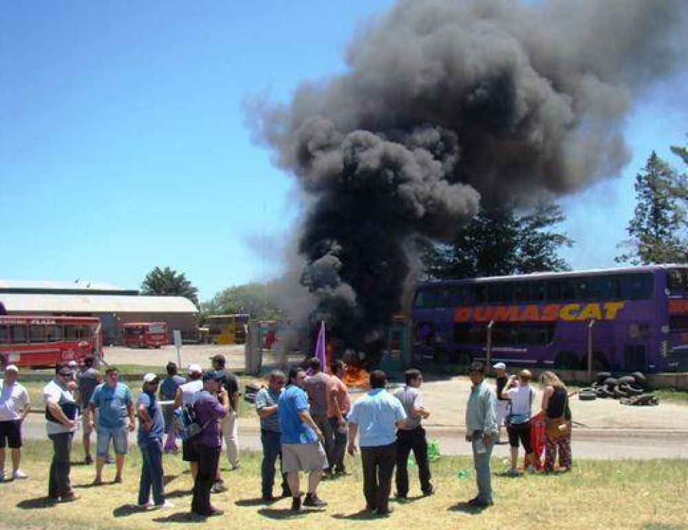 Tensi�n por la manifestaci�n en el Grupo Plaza: un herido y 6 detenidos